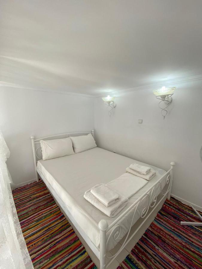 Pontamos Villas Chalki Town Extérieur photo